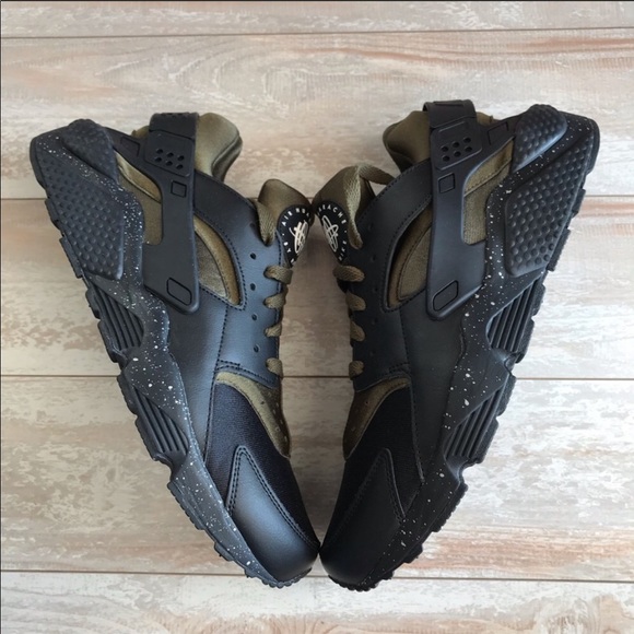 NWT Nike ID Custom Air Huarache Run - Picture 5 of 7